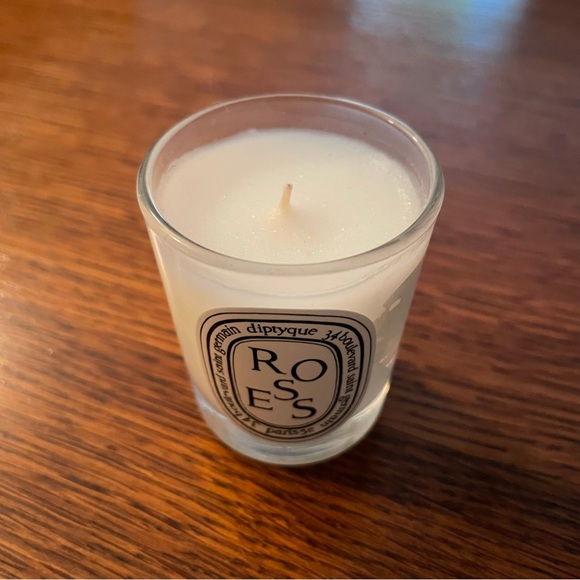 Diptyque Roses 1.23oz candle - Picture 6 of 6
